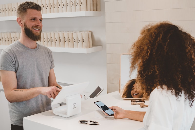 E-Commerce GEO: How Online Retailers Can Win AI-Driven Product Discovery in 2026